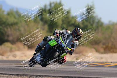 media/Nov-06-2022-SoCal Trackdays (Sun) [[208d2ccc26]]/Turn 7 Set 2 (1050am)/